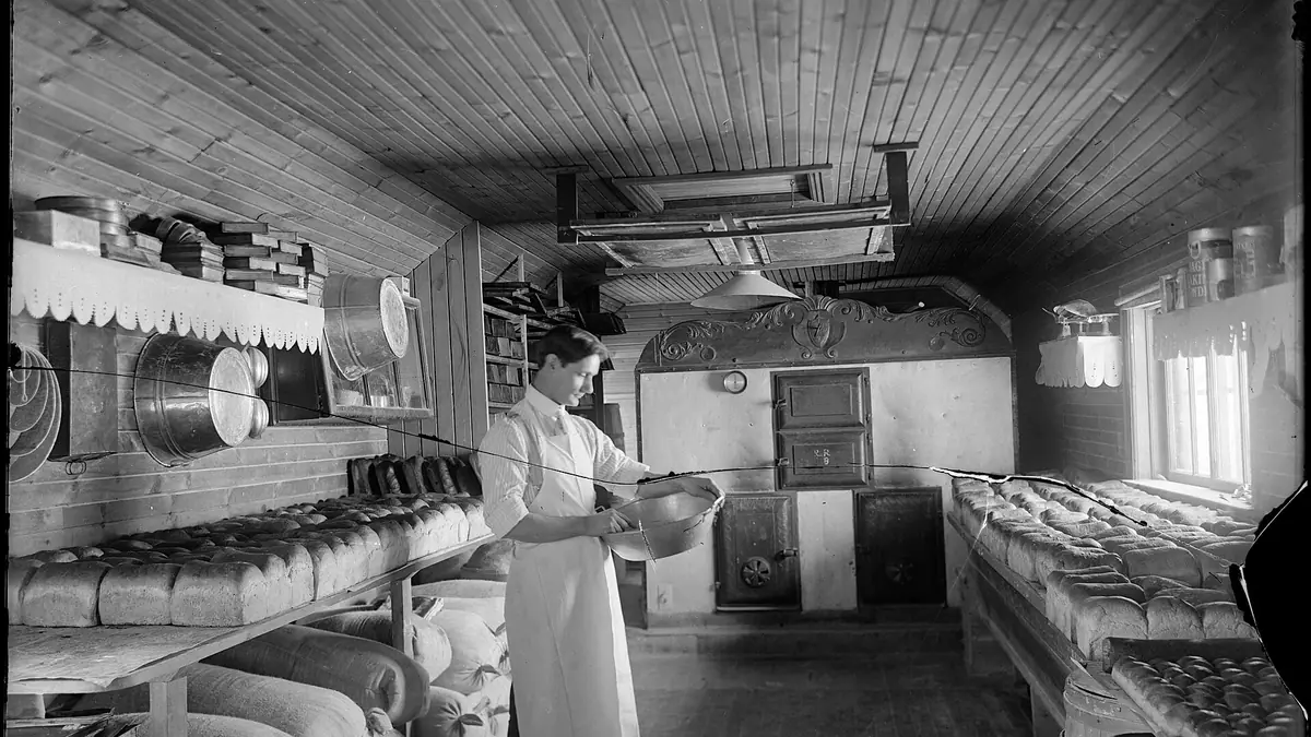 Anna's Bakery Taste of Ukraine – bakery in Wrexham town centre
